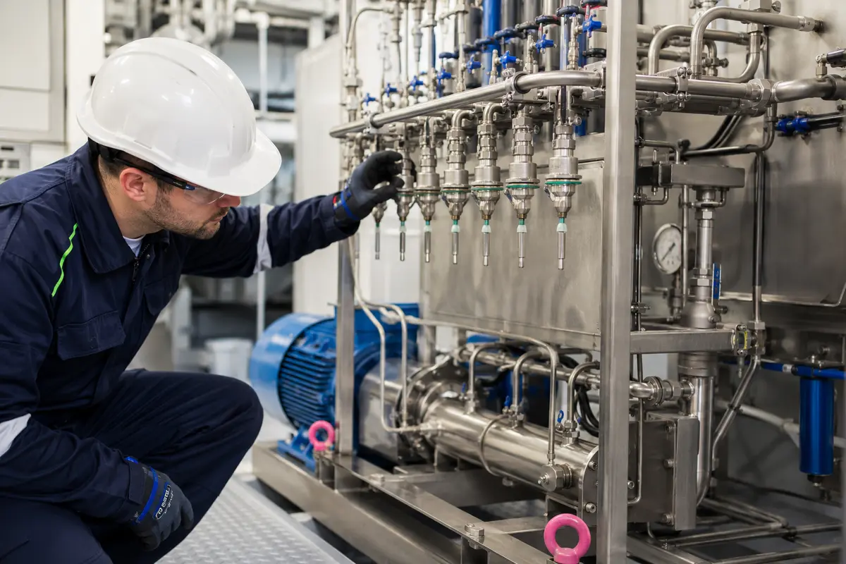 Water-mist fire-suppression pump and nozzle inspection